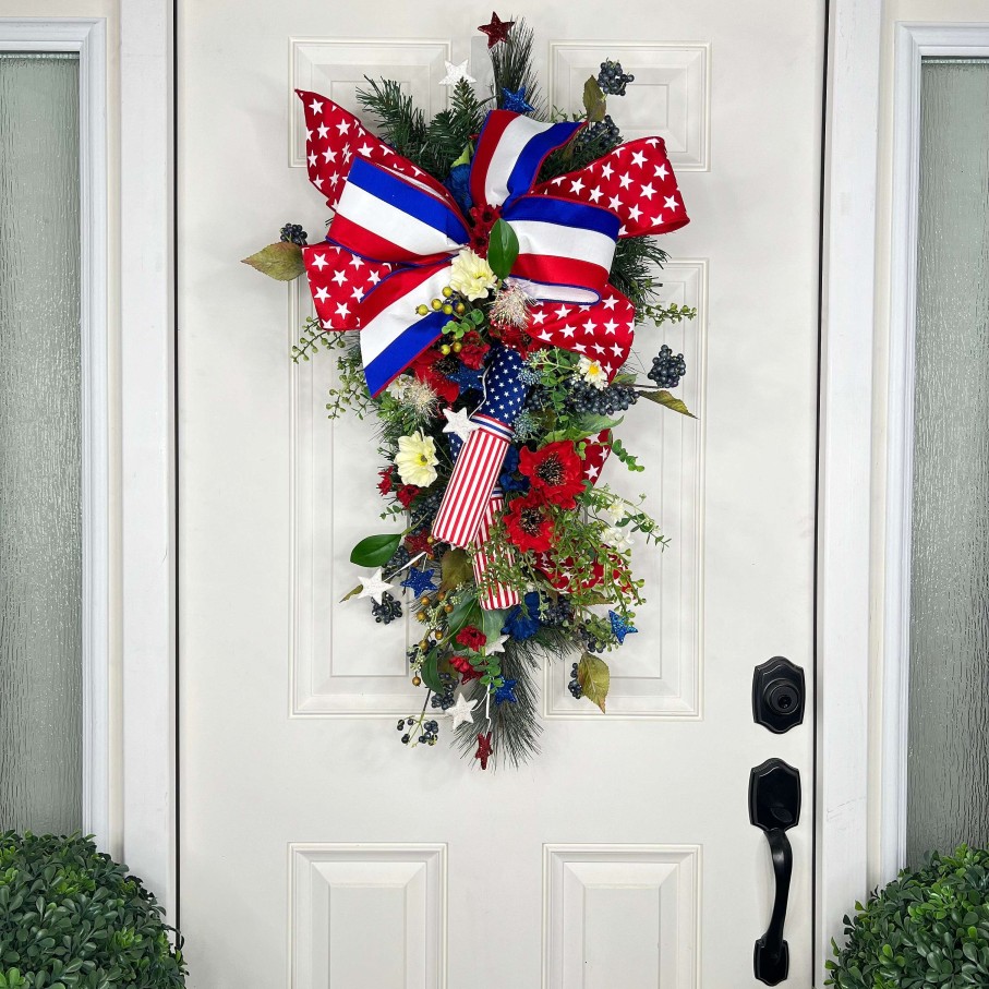 Miss Cayce's Door Decor | Firecracker Blooms Teardrop