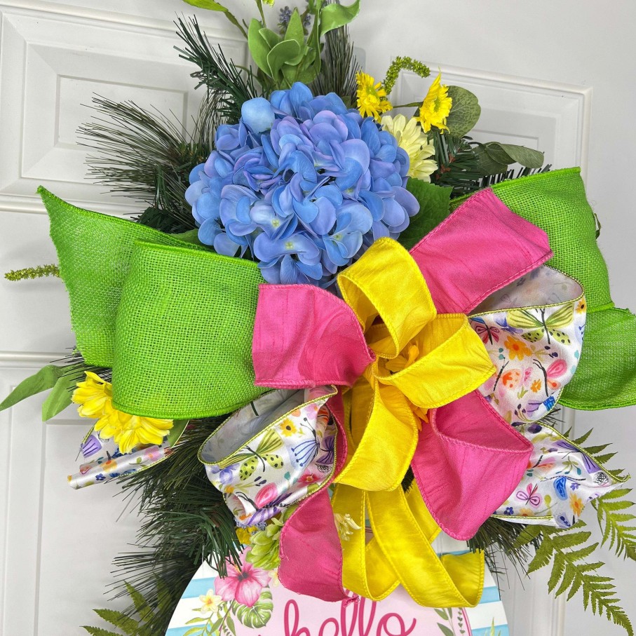 Miss Cayce's Door Decor | Hello Summer Teardrop